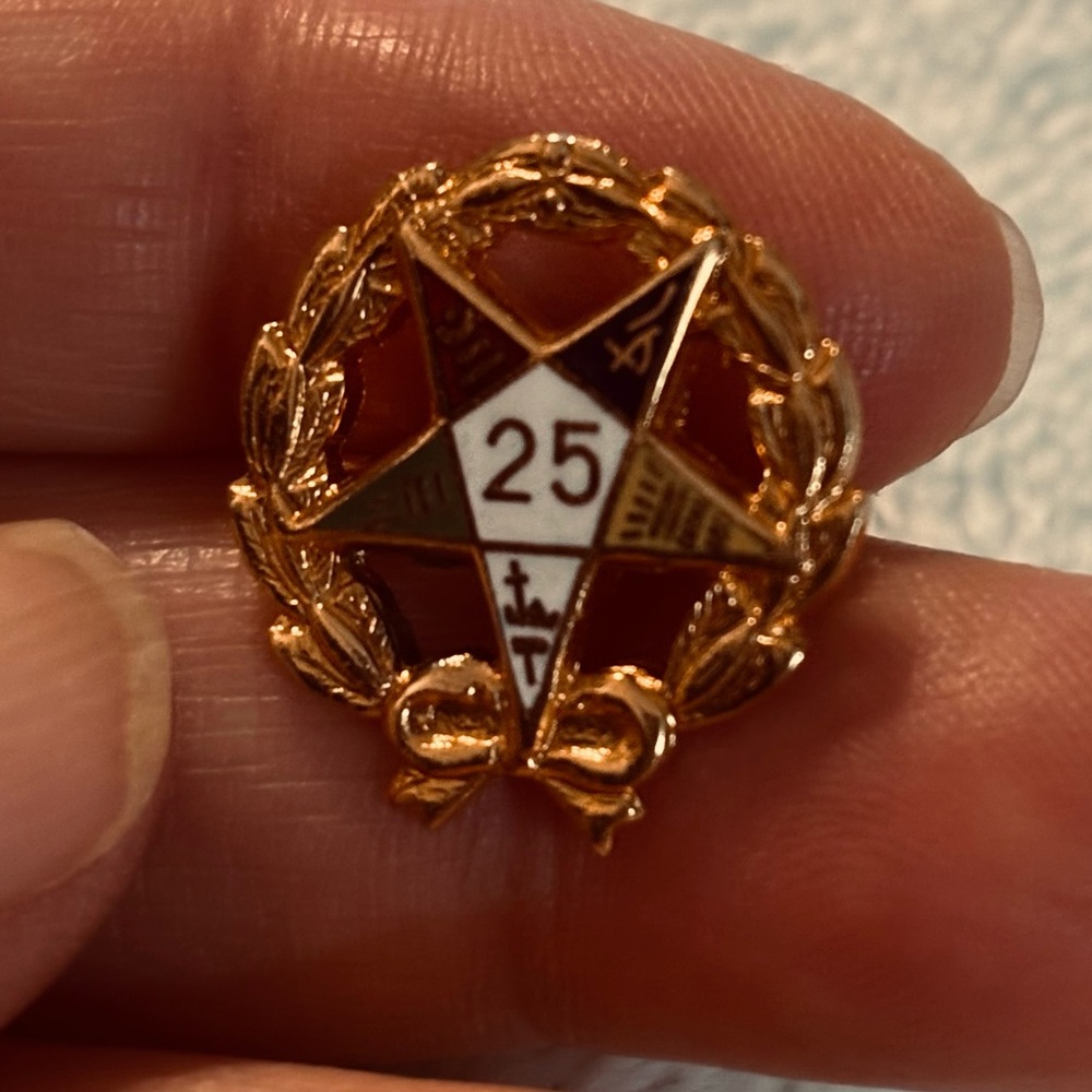 Vintage Order of Eastern Star 25 Year Service Pin